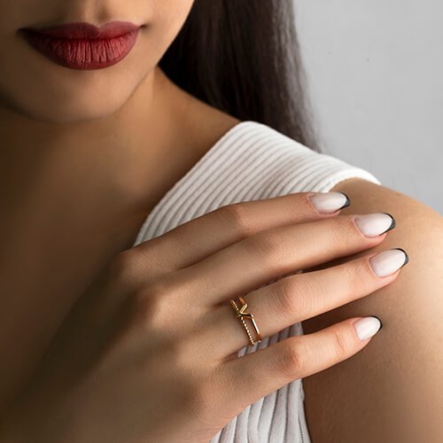 انگشتر دوتایی دخترانه حرف V