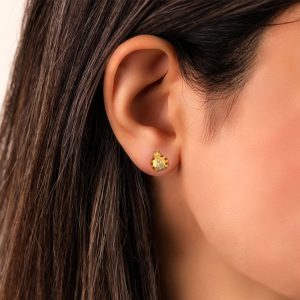 گوشواره طلا کفش دوزک نگین دار دخترانه