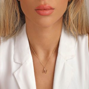 گردنبند طلا حرف انگلیسی n