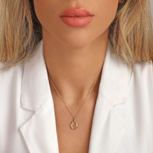 گردنبند طلا حرف انگلیسیo